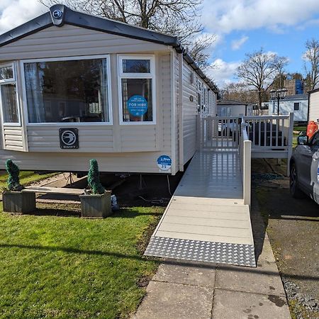 Haggerston Castle 3 Bedroom Deluxe Holiday Home Cheswick  المظهر الخارجي الصورة