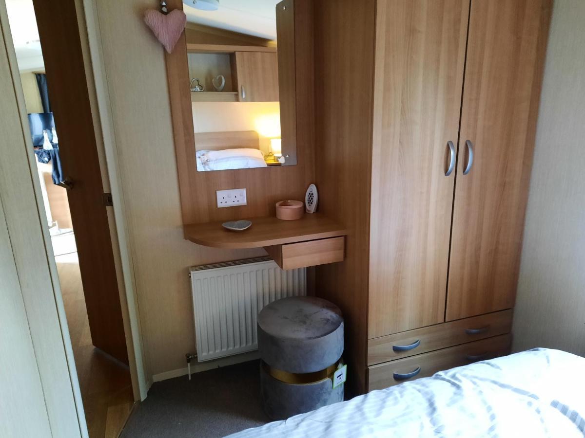 Haggerston Castle 3 Bedroom Deluxe Holiday Home Cheswick  المظهر الخارجي الصورة