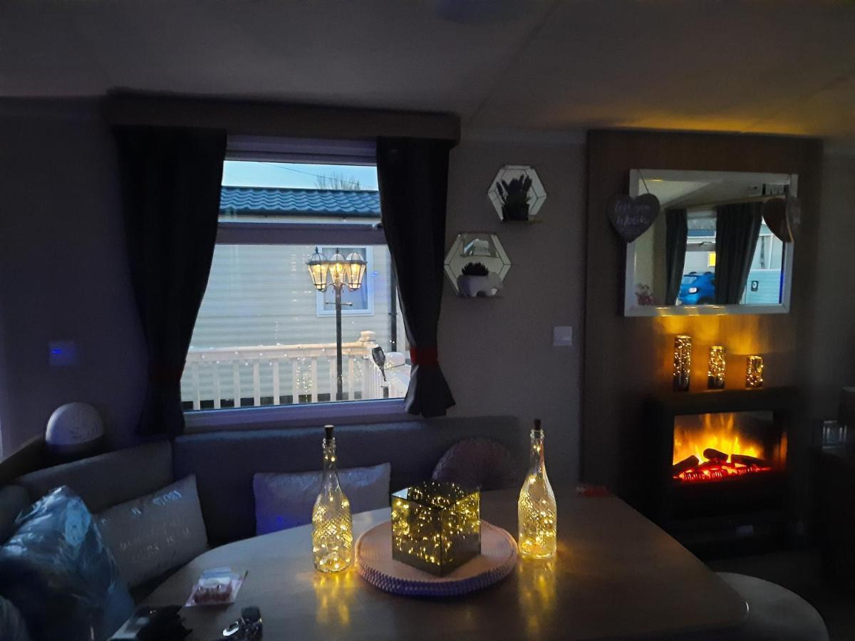 Haggerston Castle 3 Bedroom Deluxe Holiday Home Cheswick  المظهر الخارجي الصورة