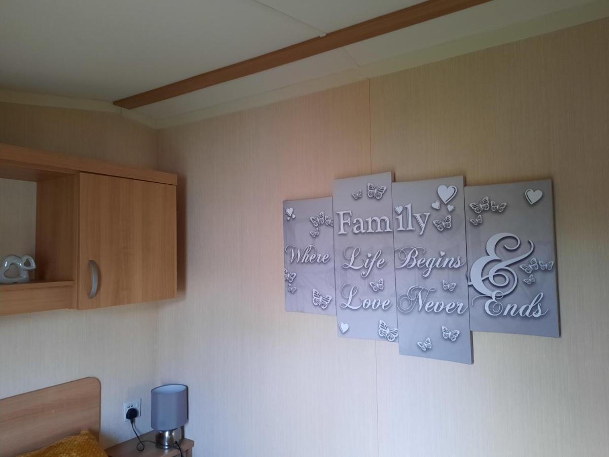 Haggerston Castle 3 Bedroom Deluxe Holiday Home Cheswick  المظهر الخارجي الصورة
