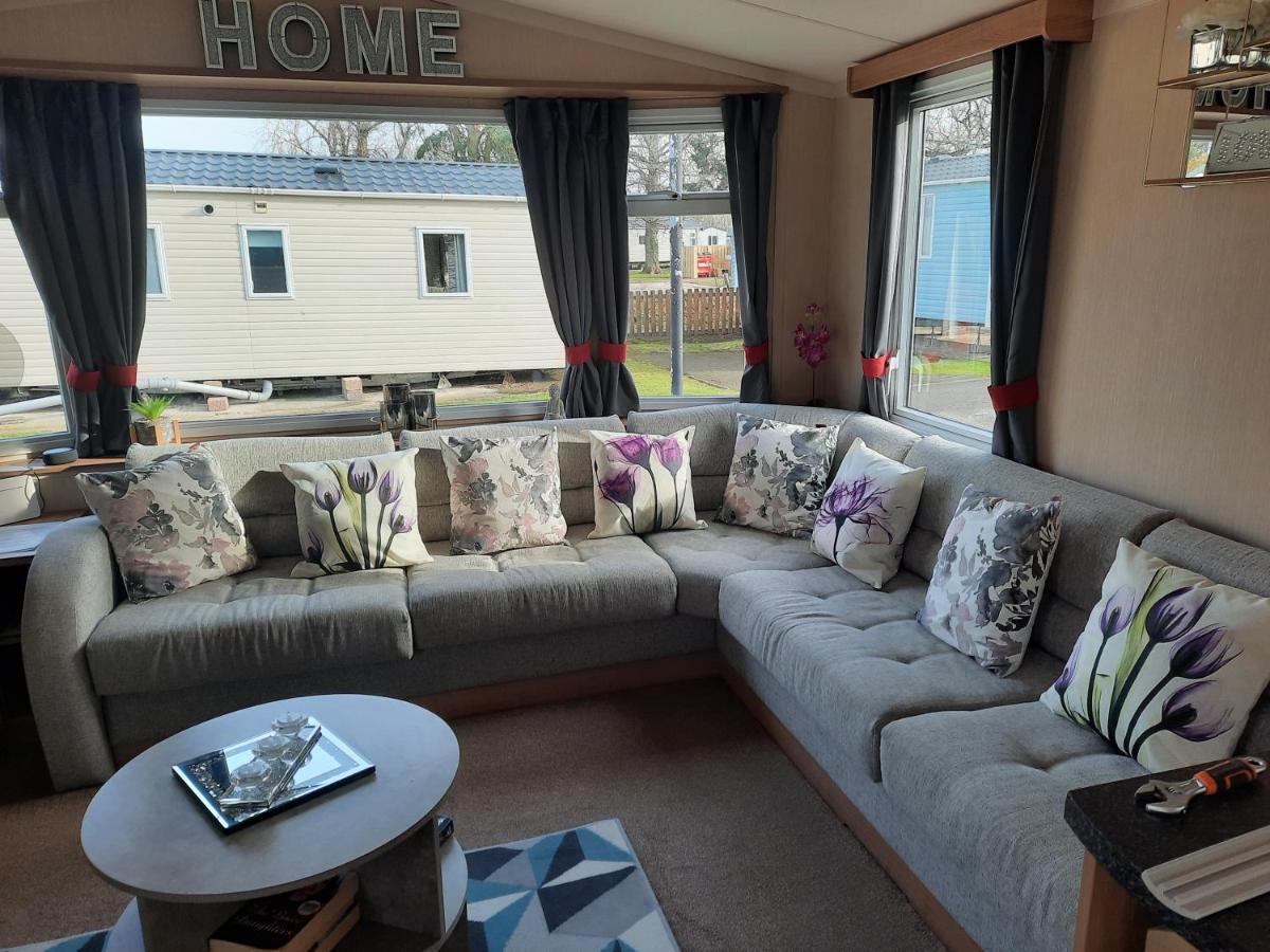 Haggerston Castle 3 Bedroom Deluxe Holiday Home Cheswick  المظهر الخارجي الصورة