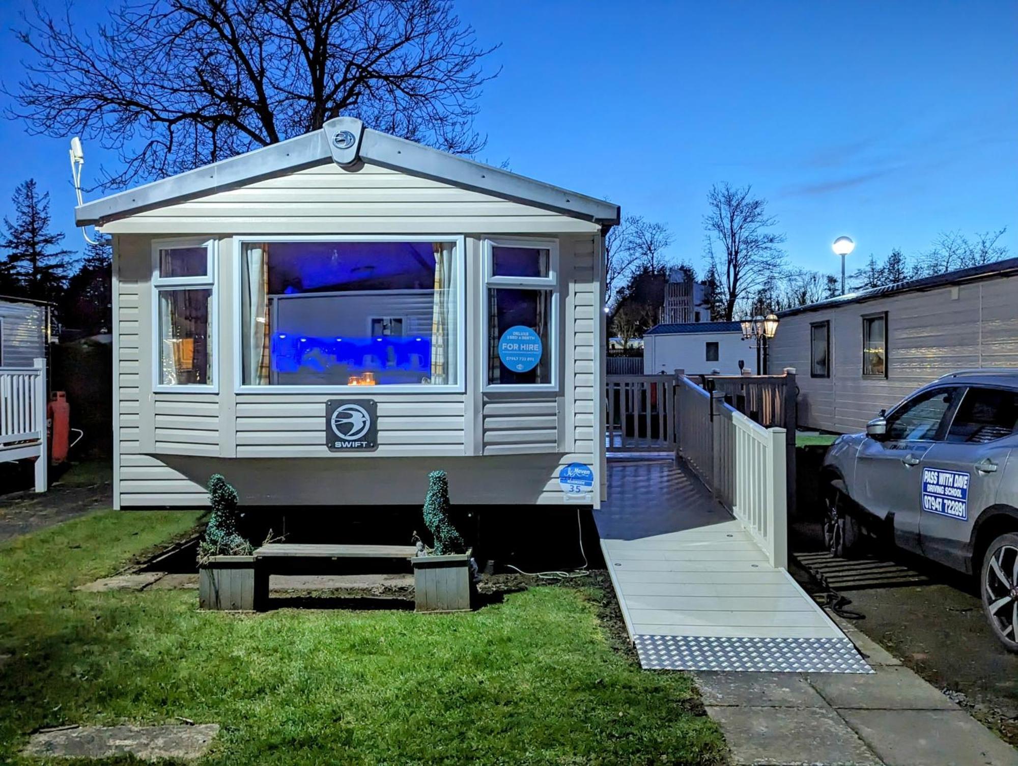 Haggerston Castle 3 Bedroom Deluxe Holiday Home Cheswick  المظهر الخارجي الصورة